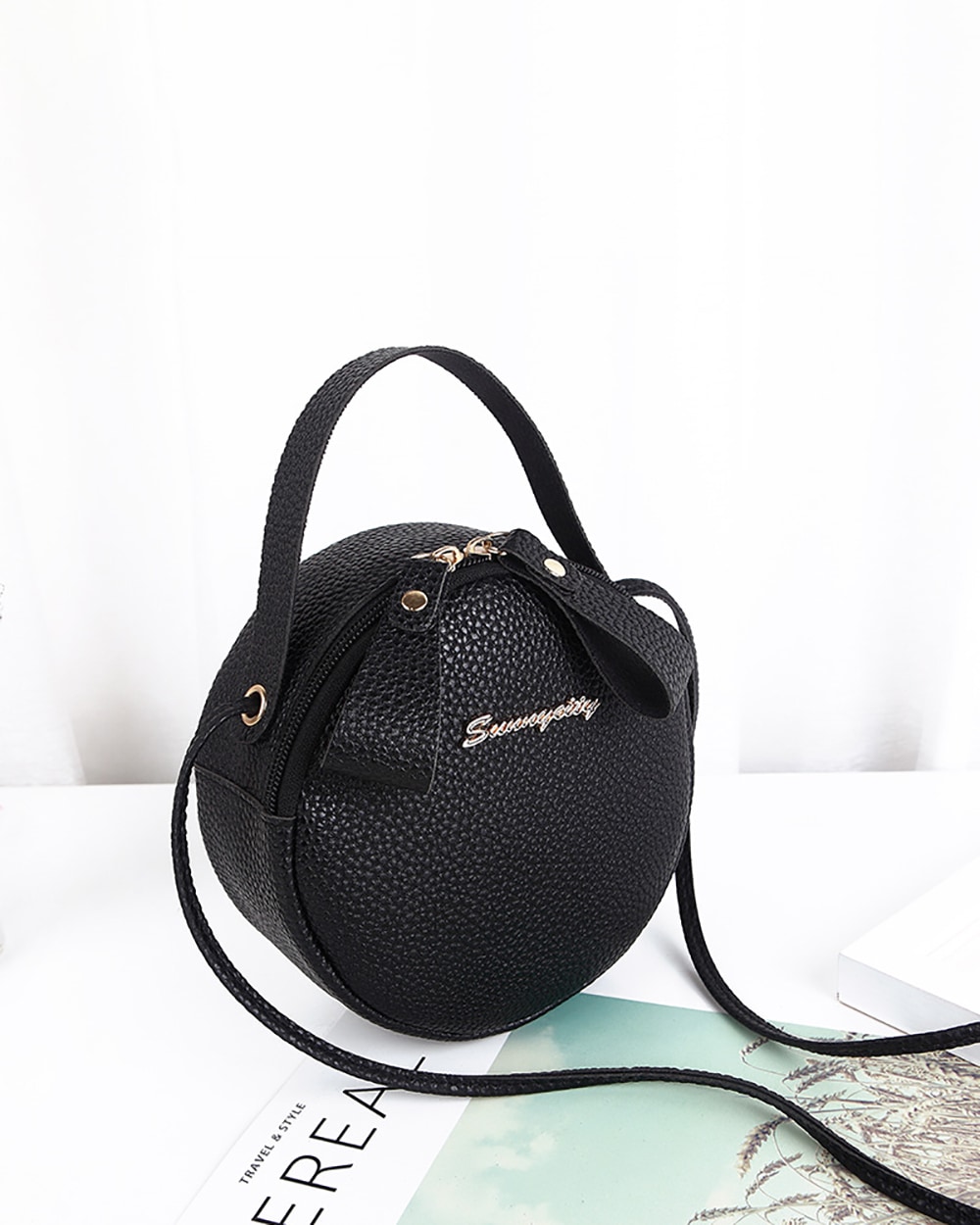 casual-make-mini-cross-body-handbag-black
